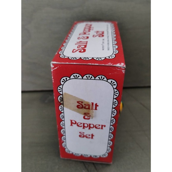 Vtg McCrory Santa & Mrs Clause Salt n Pepper Shakers Hong Kong Christmas NOS(z) - Picture 9 of 9